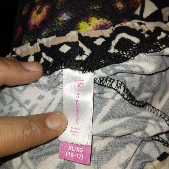 LEGGINGS - Picture 2 of 3